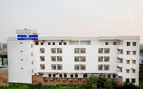 Hotel The White Lotus View Pvt Ltd