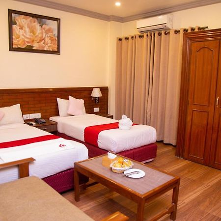 Hotel The White Lotus View Pvt Ltd Siddharthanagar Exterior photo
