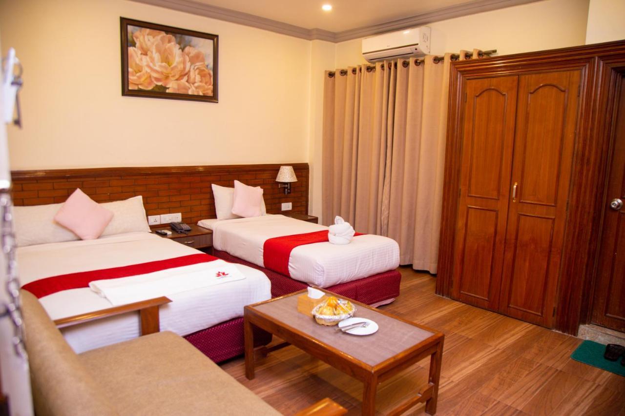 Hotel The White Lotus View Pvt Ltd Siddharthanagar Exterior photo